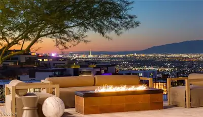 629 Dragon Peak Drive, Henderson, NV 89012 