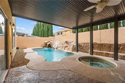 3009 Periscope Court, Las Vegas, NV 89117 Pool