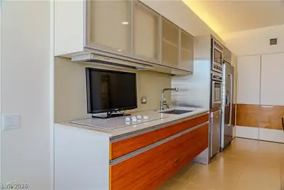 3726 Las Vegas Boulevard 2702, Las Vegas, NV 89158 Kitchen