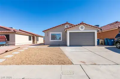 543 Chandler Street, Henderson, NV 89014 Front of Structure