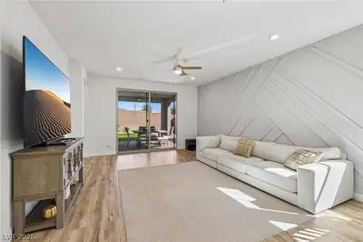 12470 Madison Park Place, Las Vegas, NV 89138 Living Room