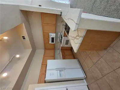 10650 Calico Mountain Avenue 204, Las Vegas, NV 89129 Kitchen