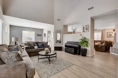 10417 Walworth Avenue Las Vegas, NV 89166