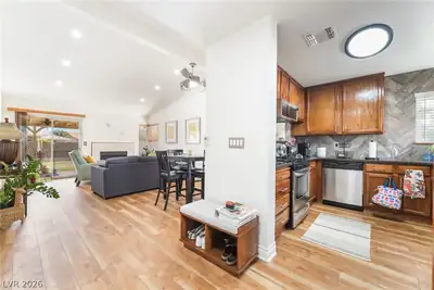 8466 Palmada Drive, Las Vegas, NV 89123 Kitchen