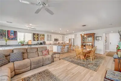 1224 Cactus Needle Avenue, North Las Vegas, NV 89031 Living Room