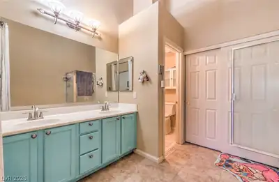 11013 Sospel Place, Las Vegas, NV 89141 Primary Bathroom