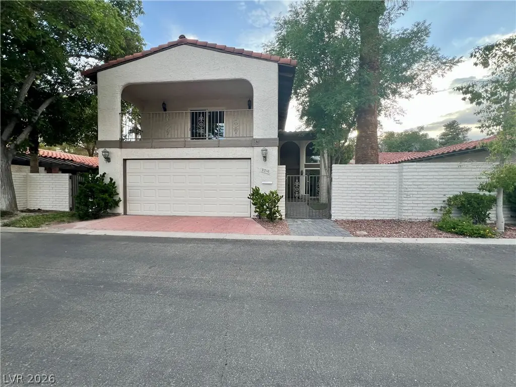2316 Plaza Del Grande, Las Vegas, NV 89102