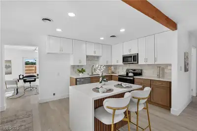 2341 Pariva Street, Las Vegas, NV 89115 Kitchen