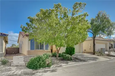 1524 Remembrance Hill Street, Las Vegas, NV 89144 Front of Structure