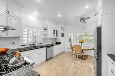1709 White Daisy Way, North Las Vegas, NV 89081 Kitchen