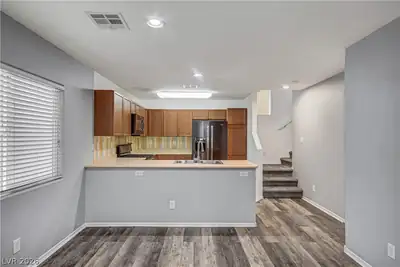 9052 Pearl Cotton Avenue, Las Vegas, NV 89149 Kitchen