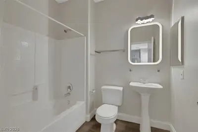 721 Peachy Canyon Circle 201, Las Vegas, NV 89144 Bathroom