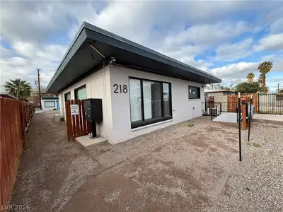 218 South 11th Street 4, Las Vegas