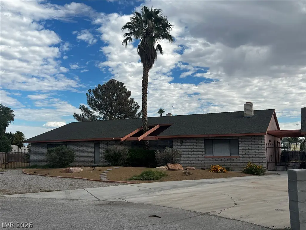 6920 Edna Avenue, Las Vegas, NV 89117