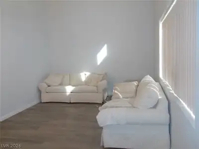 5621 Lago Court, Las Vegas, NV 89118 