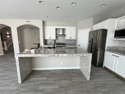 6616 Black Oaks Street, North Las Vegas, NV 89084 Kitchen