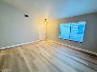 7844 Scammons Bay Court, Las Vegas, NV 89129 