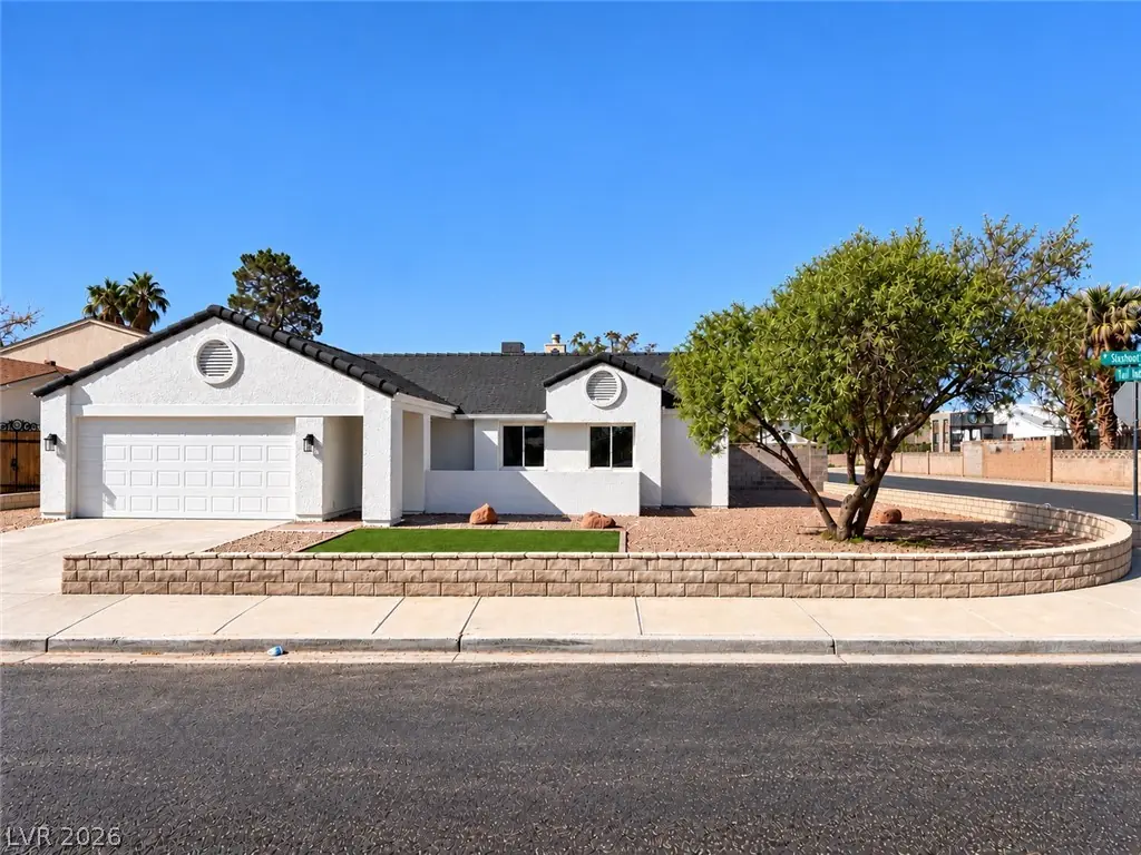 7157 Sixshooter Drive, Las Vegas, NV 89119