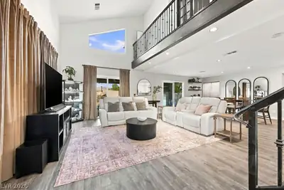 8620 Panuco Way, Las Vegas, NV 89147 Living Room