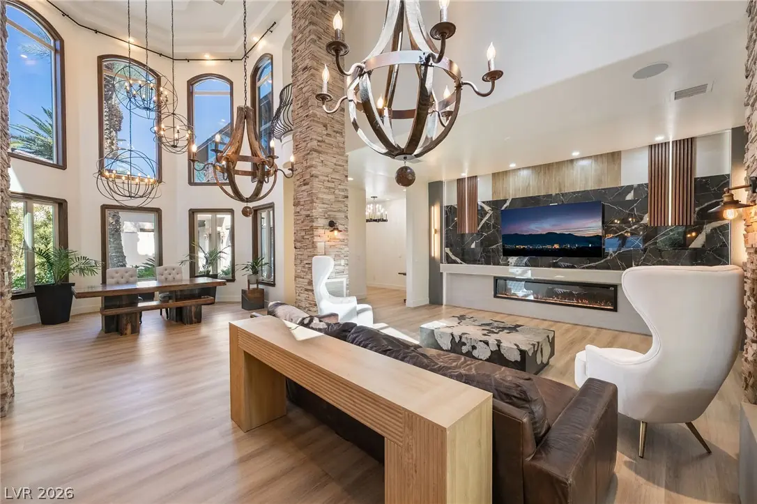 9325 Canyon Classic Drive, Las Vegas, NV 89144