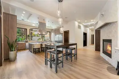 9325 Canyon Classic Drive, Las Vegas, NV 89144 Kitchen