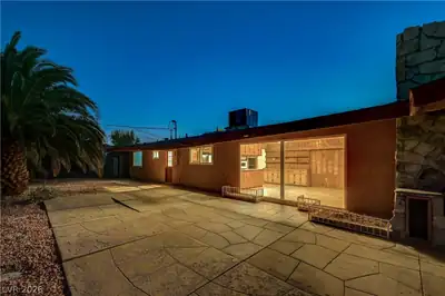 838 Fairview Drive, Henderson, NV 89015 