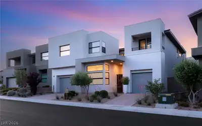 10752 Patina Hills Court Las Vegas, NV 89135