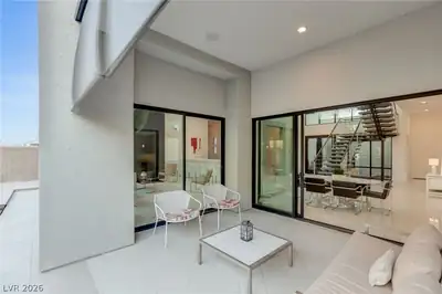 10752 Patina Hills Court, Las Vegas, NV 89135 Patio