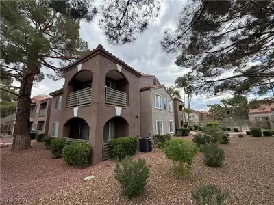 7701 Tackle Drive 208, Las Vegas