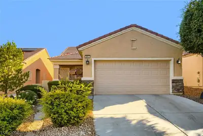 2817 Ground Robin Drive, North Las Vegas, NV 89084 Front of Structure