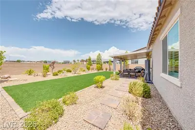 6225 Gambetta Street, Las Vegas, NV 89115 Yard