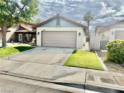 2489 Muirfield Avenue, Henderson, NV 89074 Front of Structure
