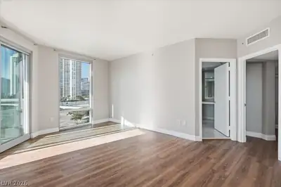 222 Karen Avenue 707, Las Vegas, NV 89109 Bedroom