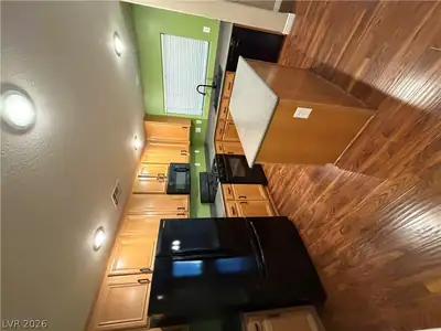 530 Primrose Hill Avenue, Las Vegas, NV 89178 Kitchen