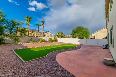 3320 Carefree Beauty Avenue, North Las Vegas, NV 89081 Yard