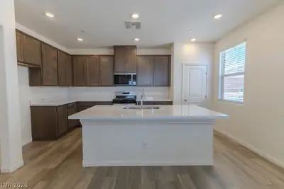 56 Hornbeck Lane, Las Vegas, NV 89138 Kitchen