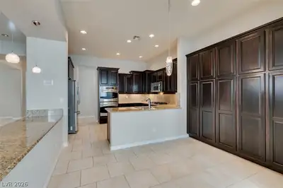 2249 Gondi Castle Avenue, Henderson, NV 89044 Kitchen