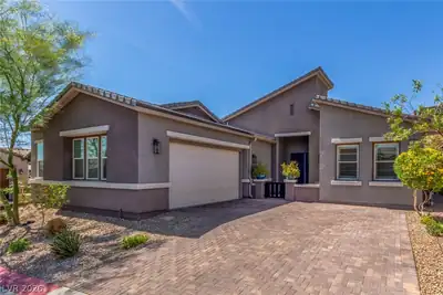 8 Via Tiberina, Henderson, NV 89011 Front of Structure