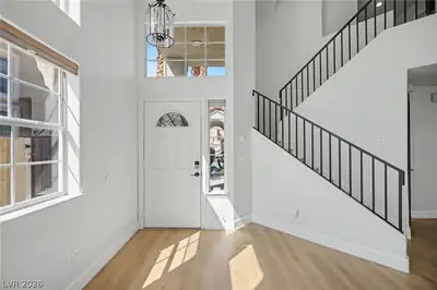 1828 Derbyshire Drive, Las Vegas, NV 89117 