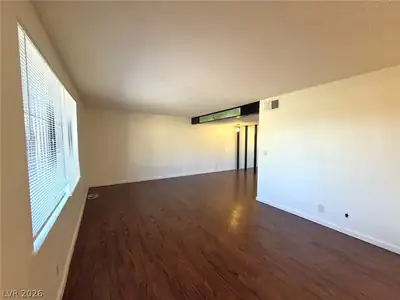 3270 Liahona Way, Las Vegas, NV 89121 Living Room