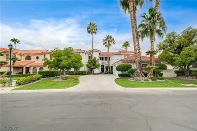 8901 Robinson Ridge Drive, Las Vegas