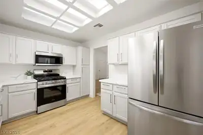 2517 Desert Sands Drive, Las Vegas, NV 89134 Kitchen