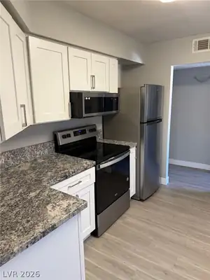 3151 Soaring Gulls Drive 2199, Las Vegas, NV 89128 Kitchen