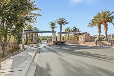 1140 Apollo Gardens Street, Henderson, NV 89052 Entrance Foyer