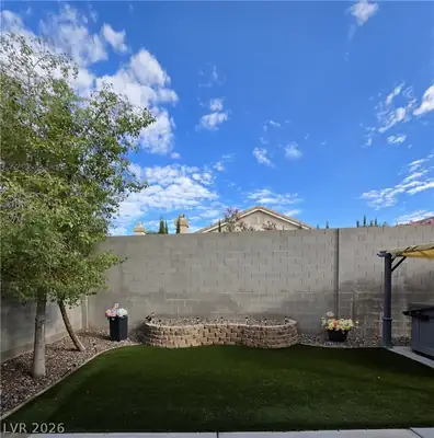 10528 Penns Creek Court, Las Vegas, NV 89135 Yard