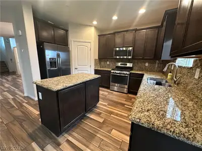 382 Clown Creek Street, Henderson, NV 89014 