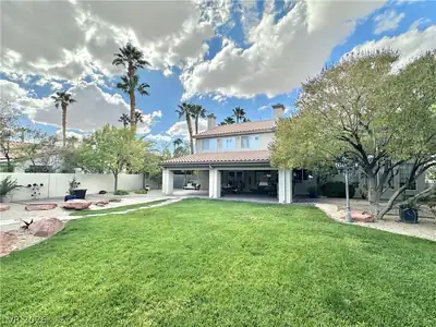 5630 Lion Head Way Las Vegas, NV 89118