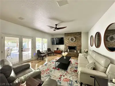 5630 Lion Head Way, Las Vegas, NV 89118 Living Room