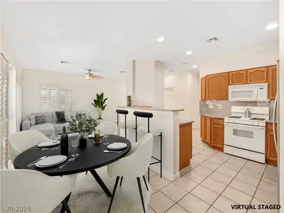 272 Fortifying Crest Court, Henderson, NV 89052 Kitchen