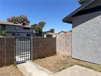 3500 Mercury Street B, North Las Vegas, NV 89030 Yard